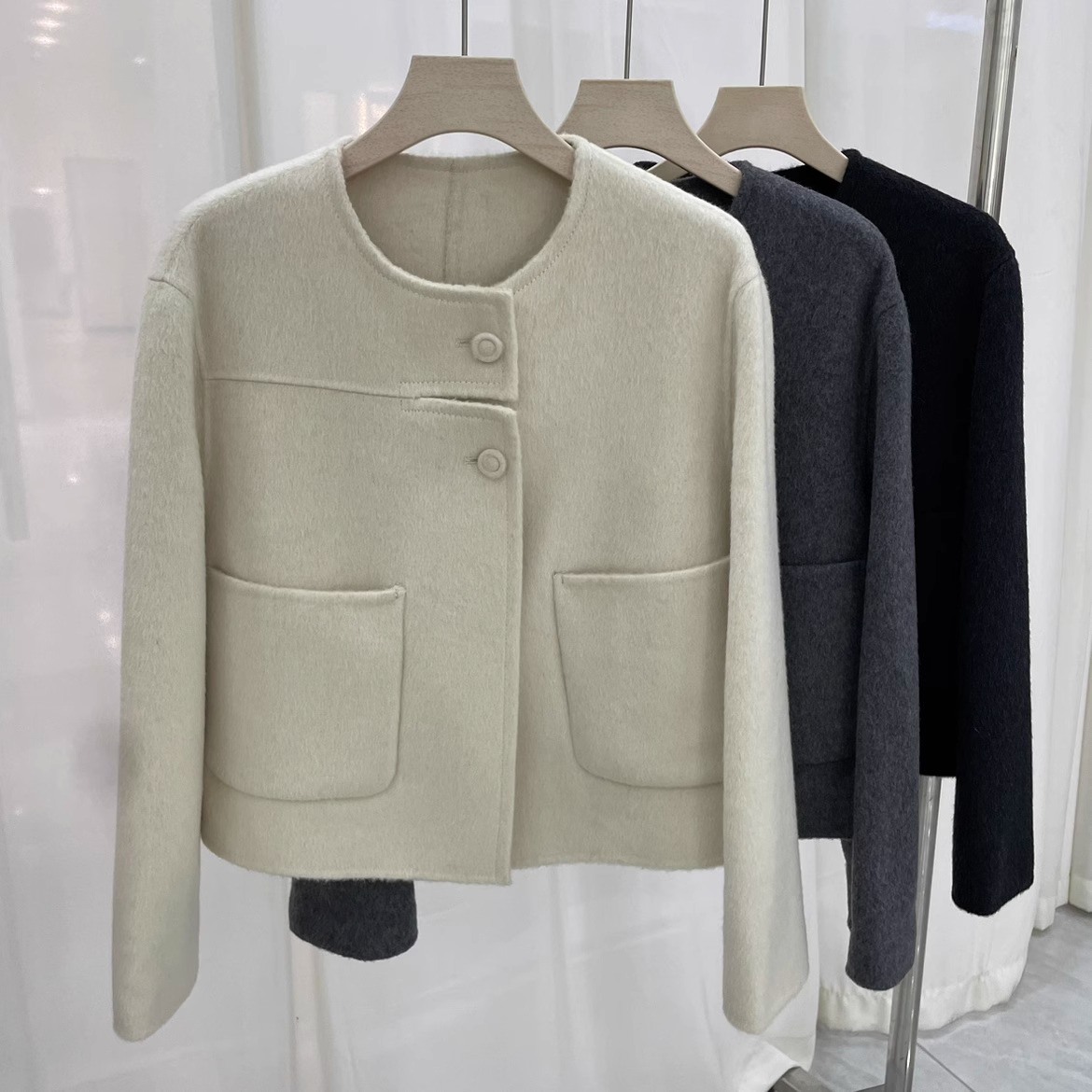 小香风羊毛双面呢大衣短款圆领