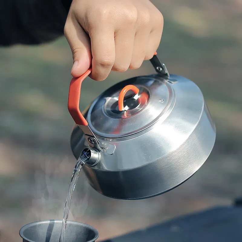 户外不锈钢水壶便携露营野炊茶壶1L大容量咖啡壶硅胶把手烧水壶