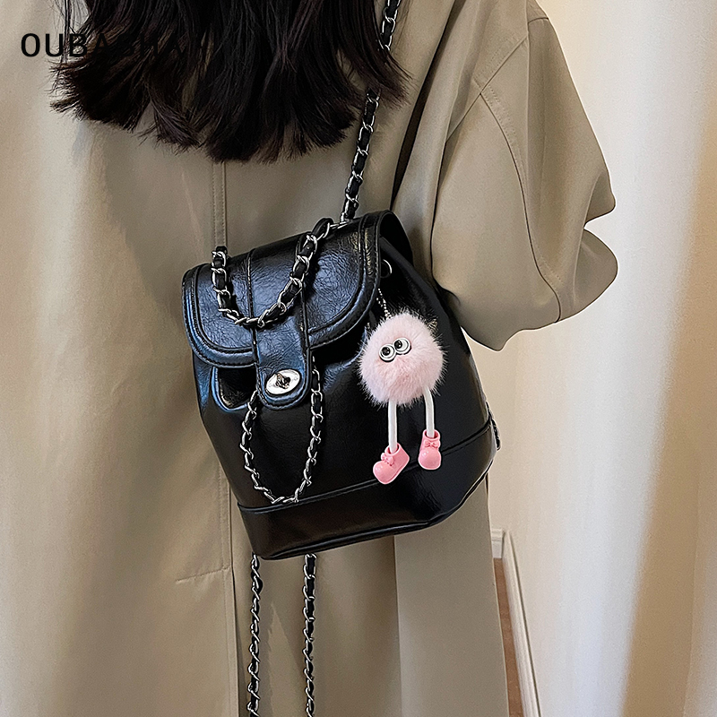 今年流行包包女2023新款时尚小众双肩包高级感百搭链条旅行小揹包