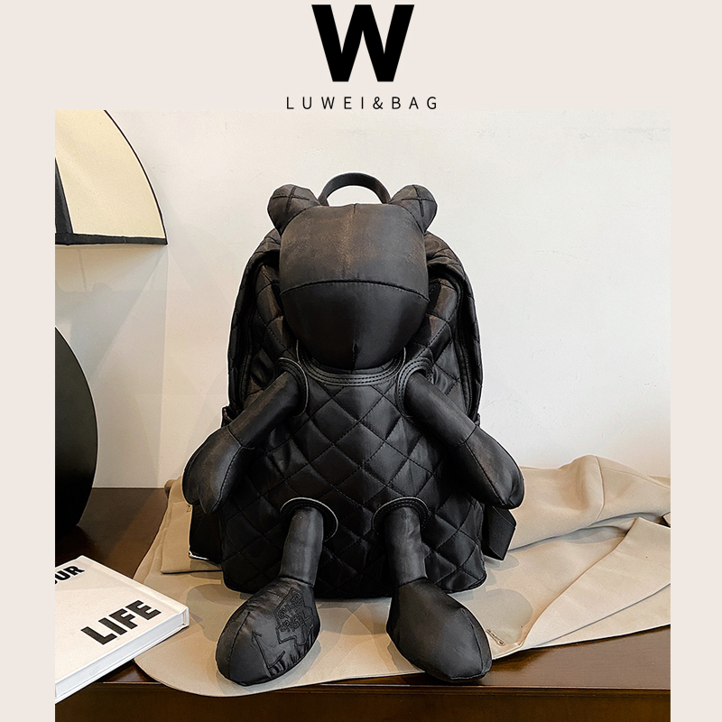 潮牌双肩包稀奇古怪书包学生公仔可爱包包2023新款独特小众冷门包