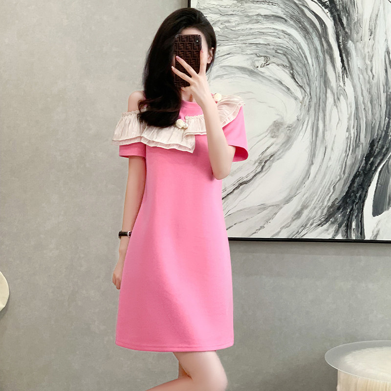 新款镂空露肩立体花朵体恤短裙女气质甜美温柔风荷叶边拼接连衣裙