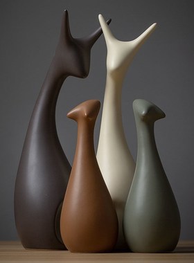 现代简约陶瓷工艺品客厅酒柜装饰品稀奇古怪的小摆件结婚生日礼物