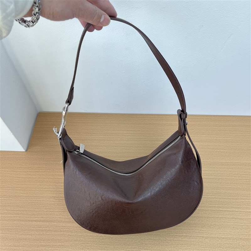 公司单尾货捡漏覆古植鞣纹牛皮女包高级感百搭真皮斜挎包月牙包