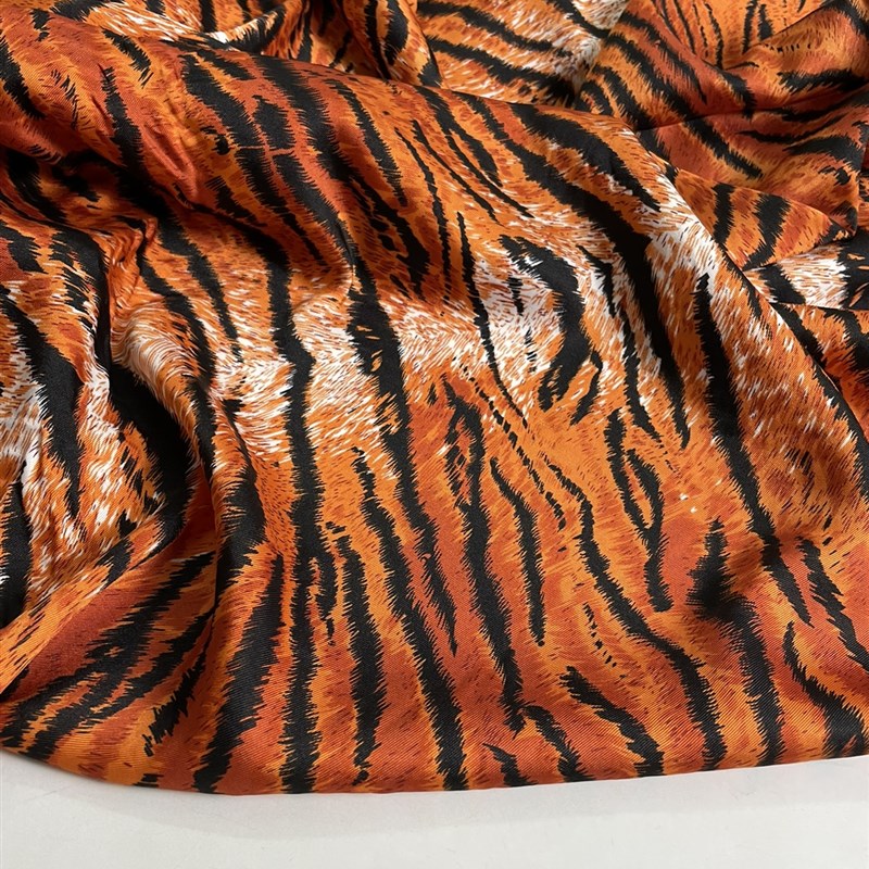 D66夏季色丁印花雪纺布头柔软垂坠不透连衣裙上衣diy工厂剩余面料