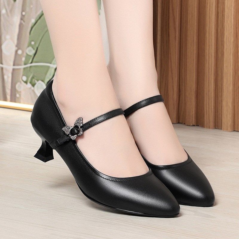 新款黑色高跟鞋女细跟一字带真皮女鞋子跳舞鞋软底妈妈皮鞋工作鞋