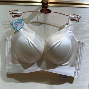 正品缎面无痕内衣女聚拢超厚6CM加厚文胸无磁手掌杯平胸A杯小胸罩