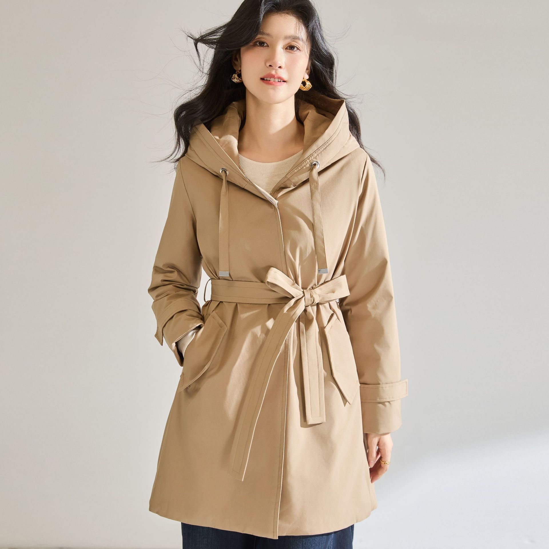 25冬新风衣式连帽90白鹅绒收腰显瘦气质外套中长款羽绒服女22712