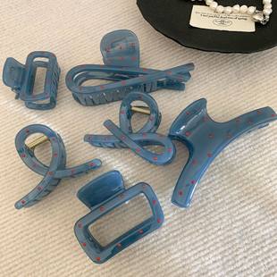 2026新款红色波点蓝色抓夹简约百搭高级感鲨鱼夹发量中等简约抓夹