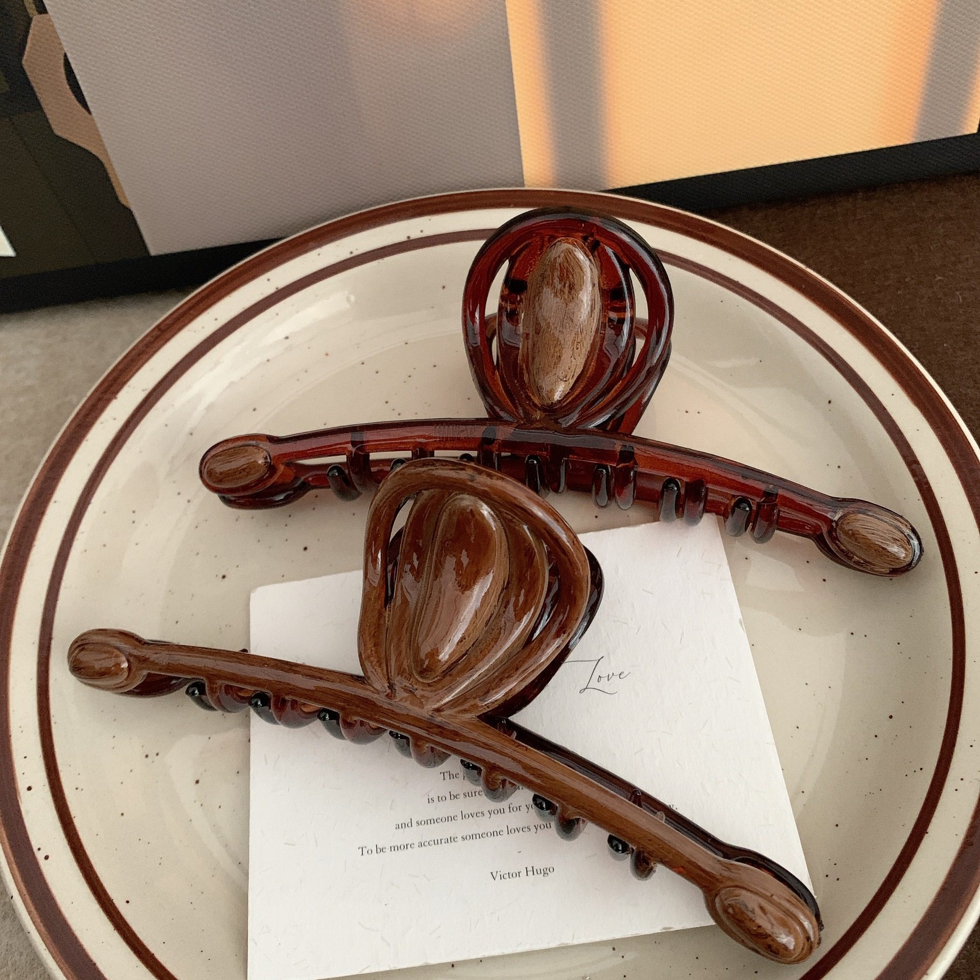 法式焦糖色一字抓夹大号简约复古盘发鲨鱼夹气质高级感发抓头饰女