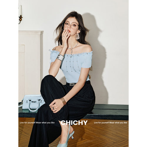 【妞妞专享】CHICHY独特千金风一字肩短袖针织衫CW0C008252