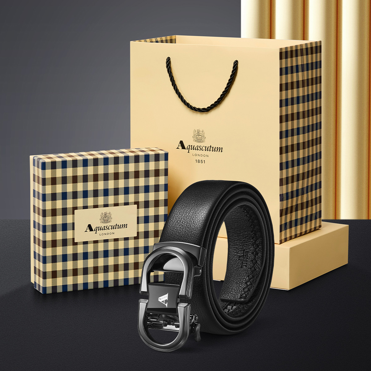 Aquascutum雅格狮丹头层牛皮腰带