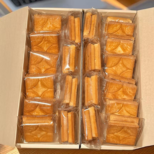 吃了还想吃 奶油焦糖酥夹心酥方块酥饼干礼盒网红小零食下午茶点