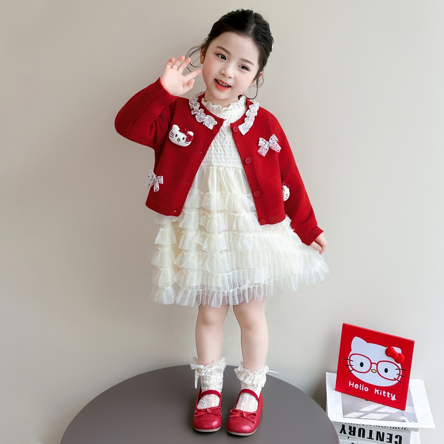 女童3春秋新款甜美凯特猫开衫蛋糕裙套装小姑娘甜美公主裙连衣裙,女装/女士精品,连衣裙,淘宝优惠券,粉丝福利购,淘宝优惠卷