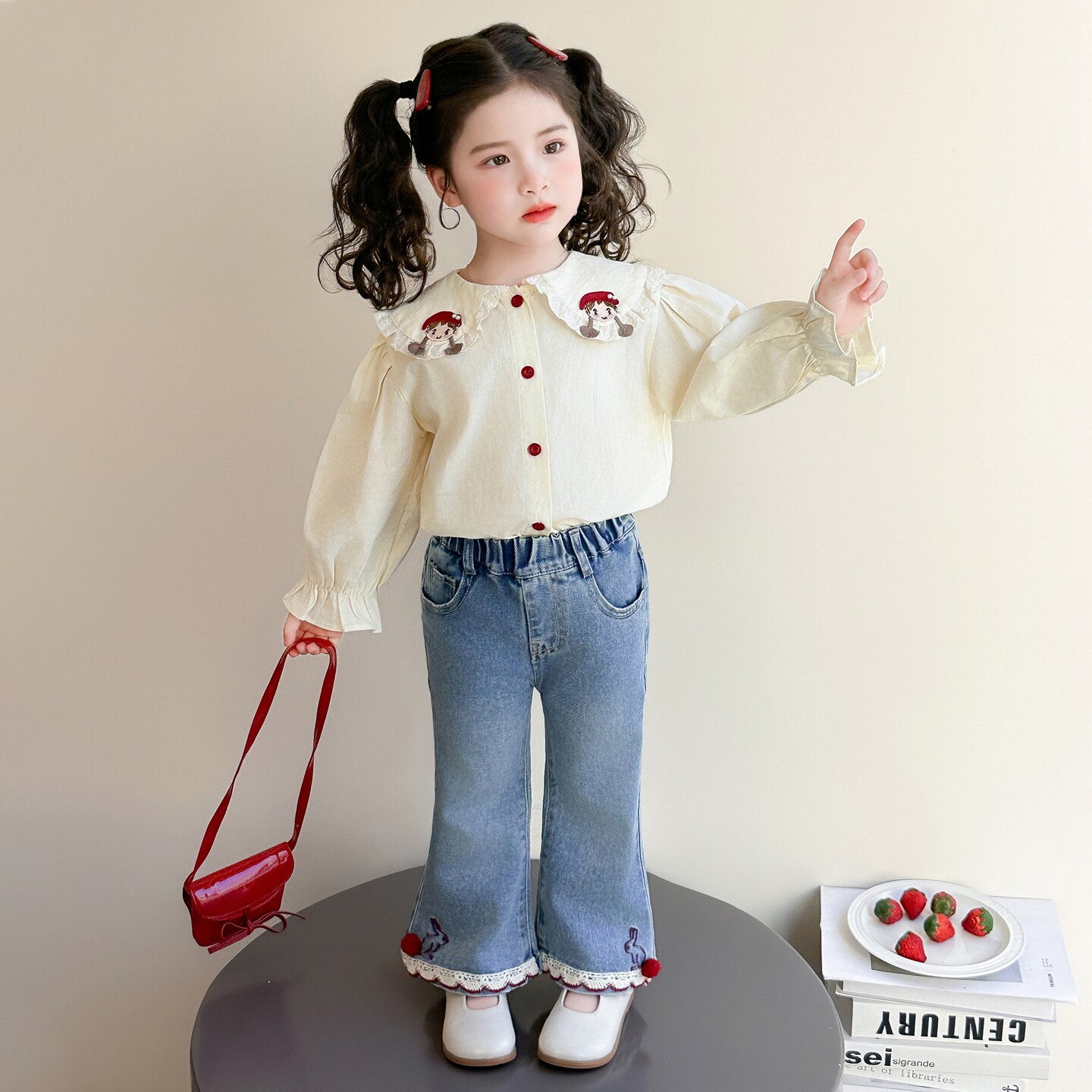 女童韩版喇叭牛仔裤春秋新款洋气松紧腰长裤可爱小清新