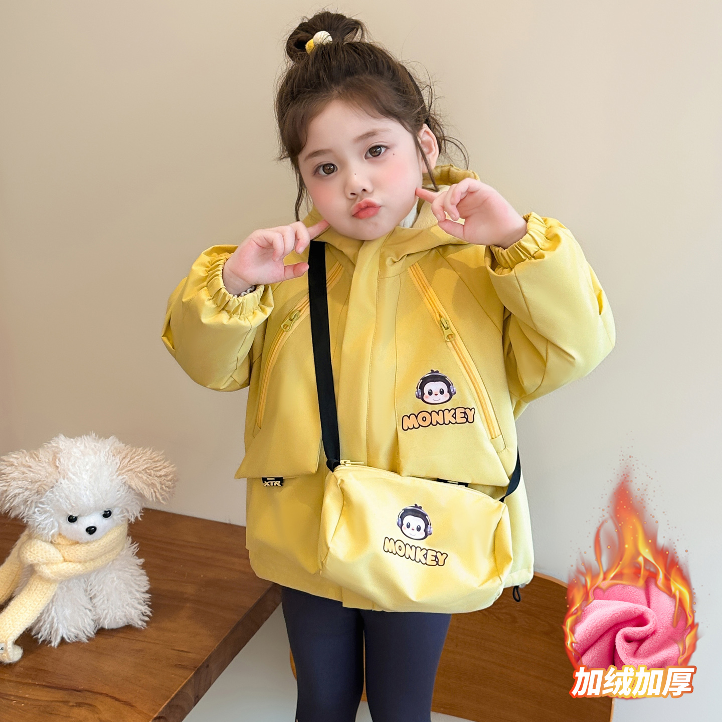 儿童冬季新款加绒冲锋衣卡通外套女宝宝小女孩加厚风衣棉衣夹克衫