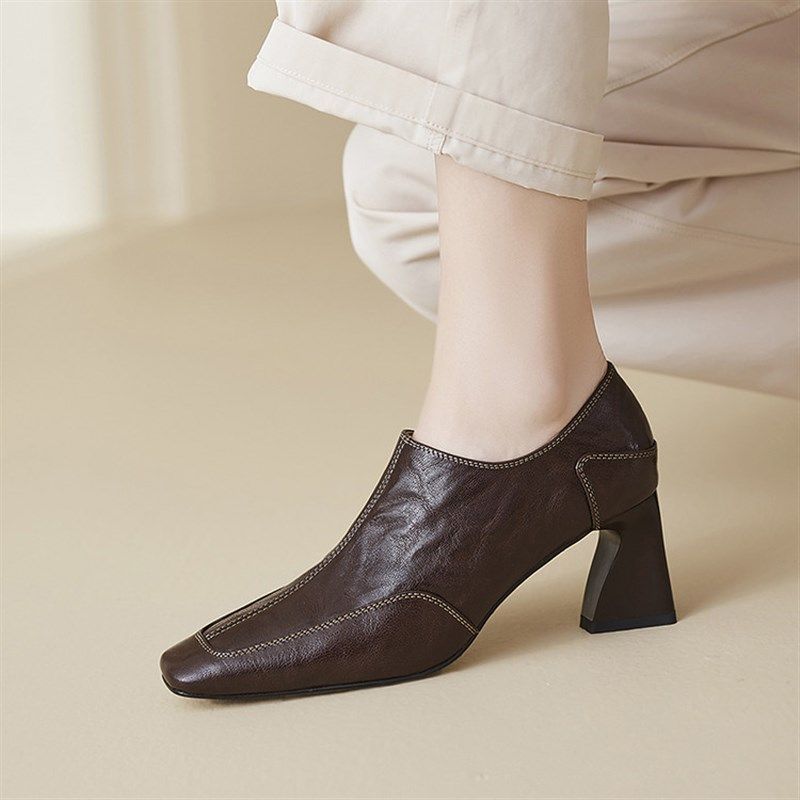 法式复古深口粗跟高跟鞋女2025新款侧拉链真皮方头单鞋软底小皮鞋