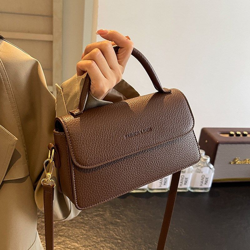 高级感复古棕色包包女2024新款秋季百搭斜挎包时尚超火手提小方包,箱包皮具/热销女包/男包,小方包,淘宝优惠券,粉丝福利购,淘宝优惠卷
