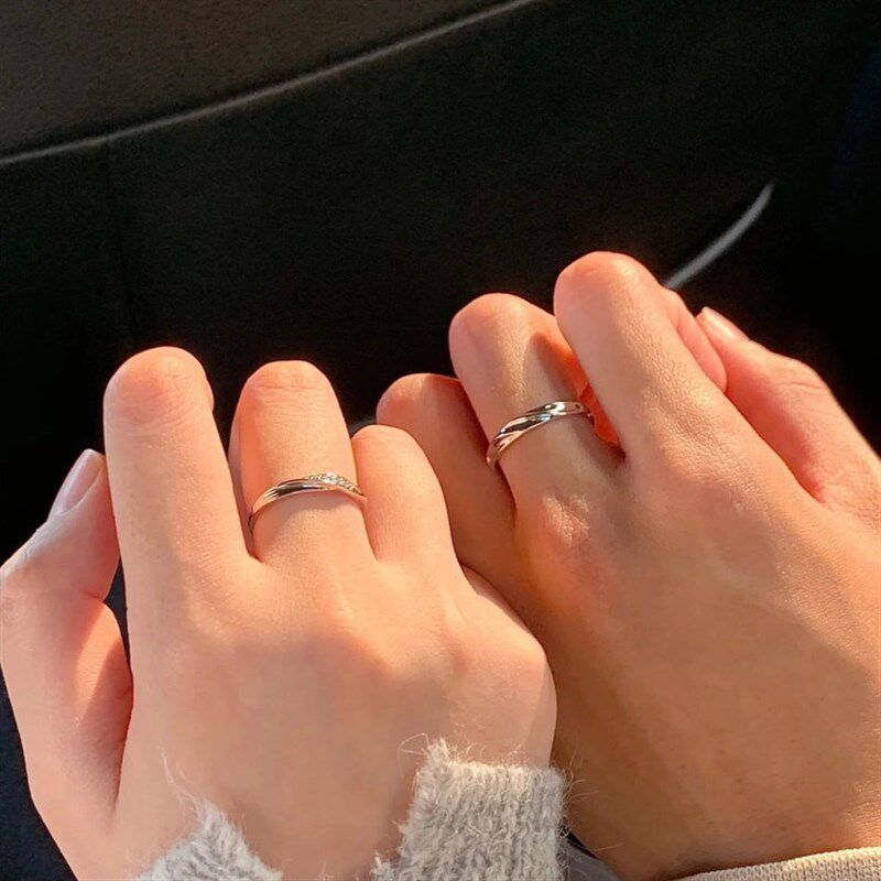 莫比乌斯环情侣戒指一对男女款素圈999纯银对戒情人节礼物送女友