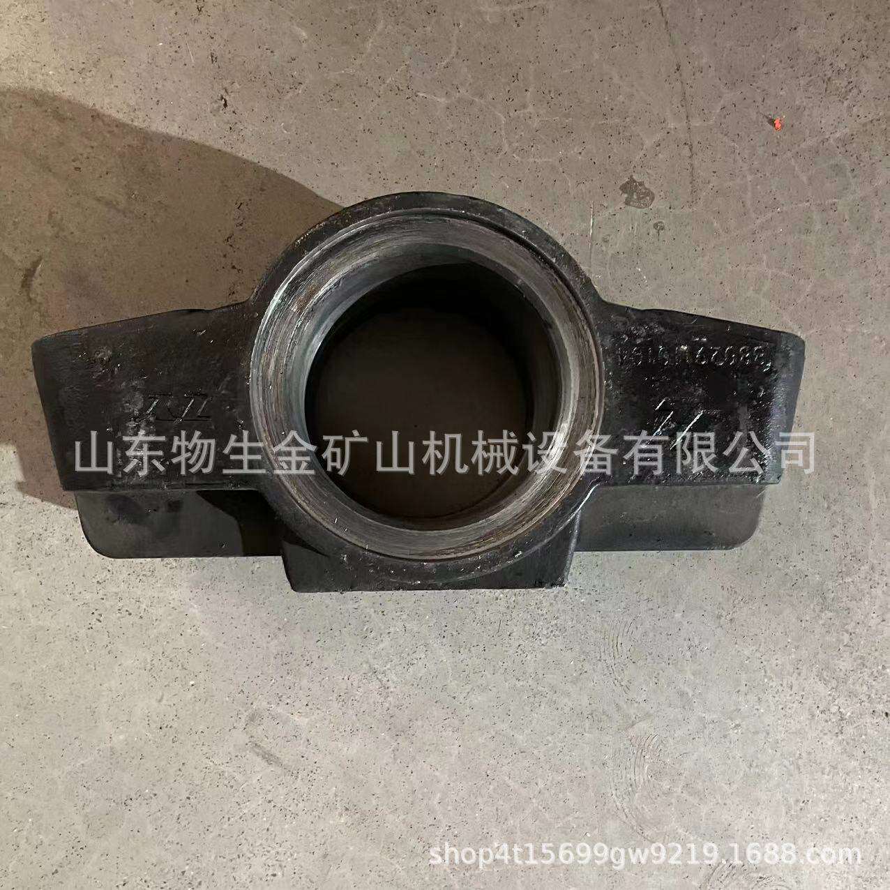 宽体车配件 矿车配件 自卸车配件同力885平衡轴壳编号88029110104