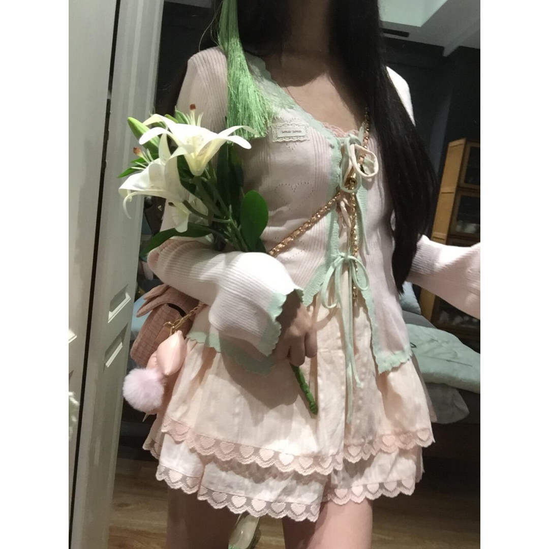 V领蕾丝系带蝴蝶结长袖针织衫