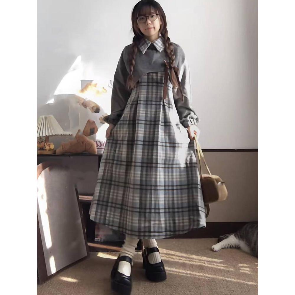 秋季新品一整套韩系学院风减龄复古格纹背心连衣裙女搭配灰色上衣