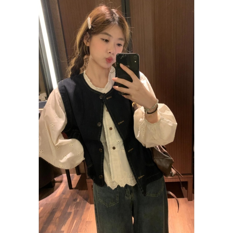 牛仔马甲背心搭镂空刺绣长袖衬衫