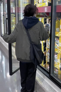 2026新款春秋季夹棉加厚飞行员夹克外套情侣款刺绣男女同款棉服潮