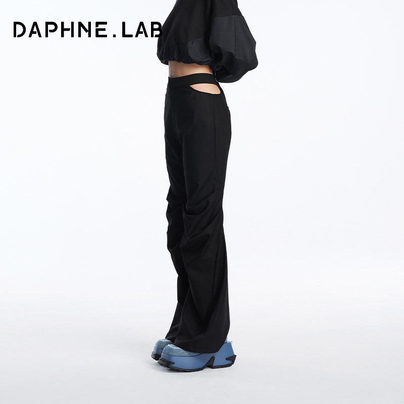 DAPHNELAB 25FW腰部镂空打褶长裤堆褶廓型长裤休闲裤