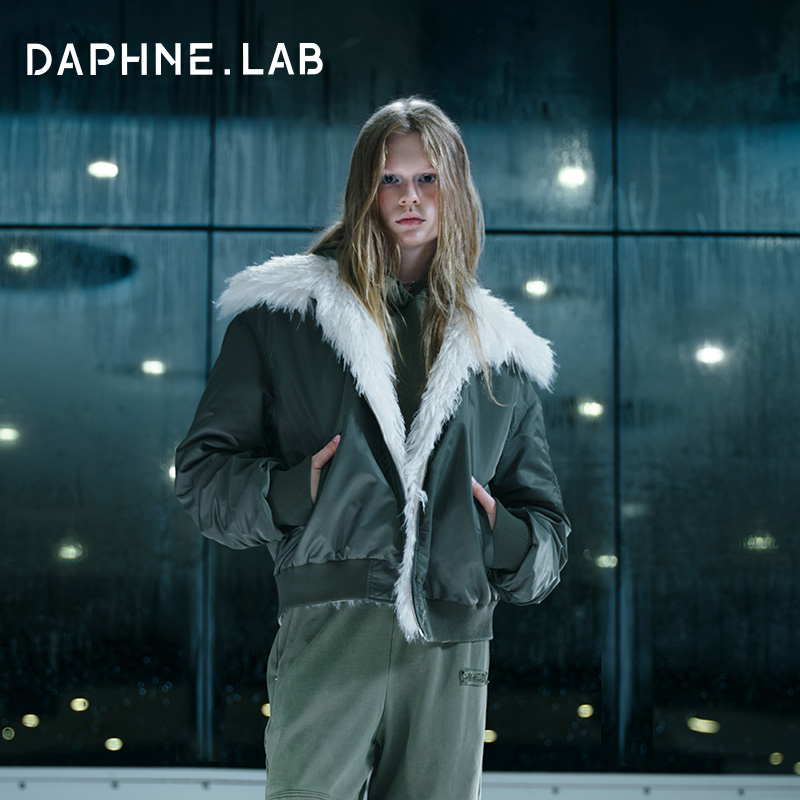 冬季新款加厚保暖短款羽绒服