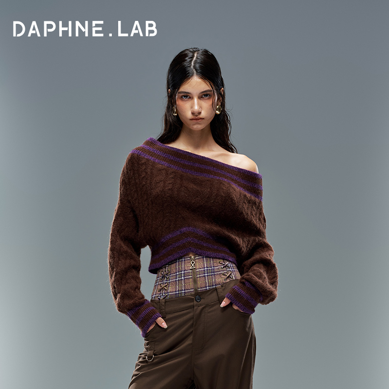 DAPHNELAB两穿一字领毛衣两件套