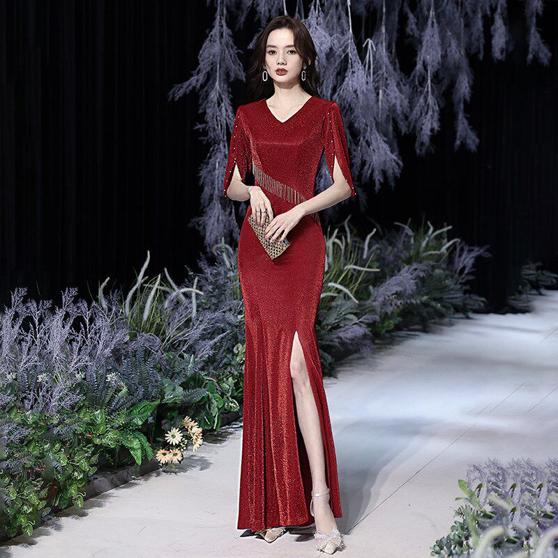 红色晚礼服裙女2023新款高级感气质高端宴会主持人亮片鱼尾连衣裙
