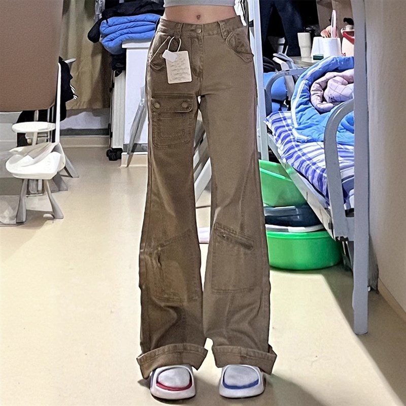 大码女装设计感多口袋工装牛仔裤女胖mm高腰直筒宽松学生喇叭长裤