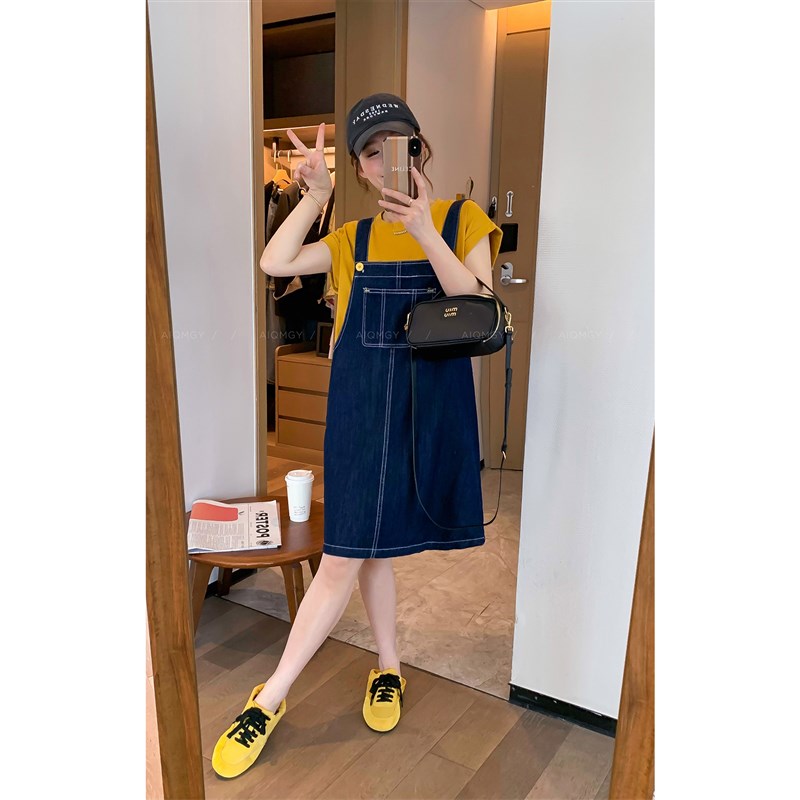 爱情魔鬼鱼 时尚套装女2025夏季新款圆领短袖T恤牛仔背带裙两件套