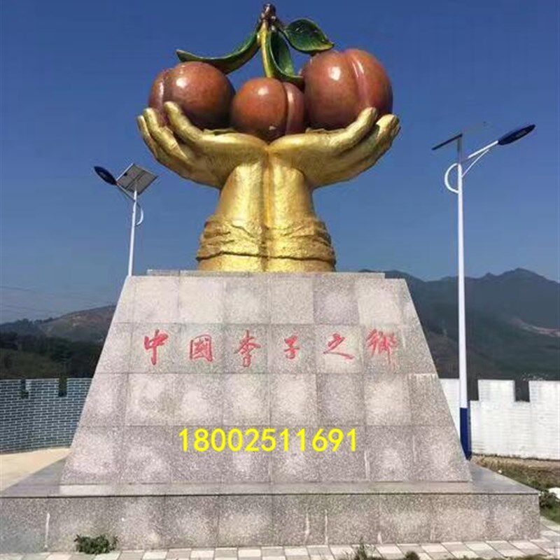 广西李子之乡形象玻璃钢青红李梨子雕塑I树脂水果造型卡通人物模