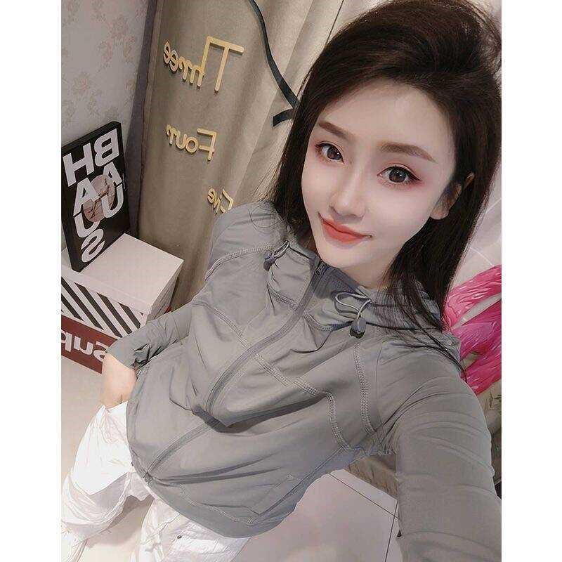 韩系高级感休闲百搭防晒连帽外套女2024夏季新款纯色宽松长袖上衣