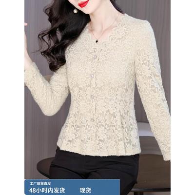 v领叠穿蕾丝花边打底衫女2025新款轻奢高级感内搭可外穿衬衫上衣
