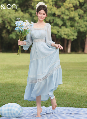 ON＆ON/安乃安2026春季新款法式蕾丝拼接收腰气质浪漫航海系长裙