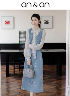 ON＆ON/安乃安2026春季新款法式珠片牛仔绣花气质收腰无袖连衣裙