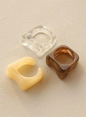 极速53051 Vintage acetate transparentM ring women树脂透明戒