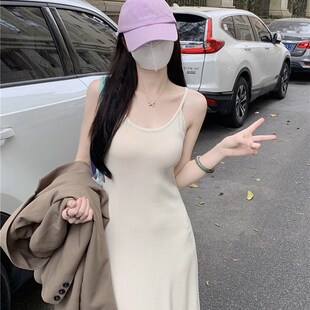 新品粉色针织吊带连衣裙女款春装新款H辣妹外穿露背收腰修身内搭