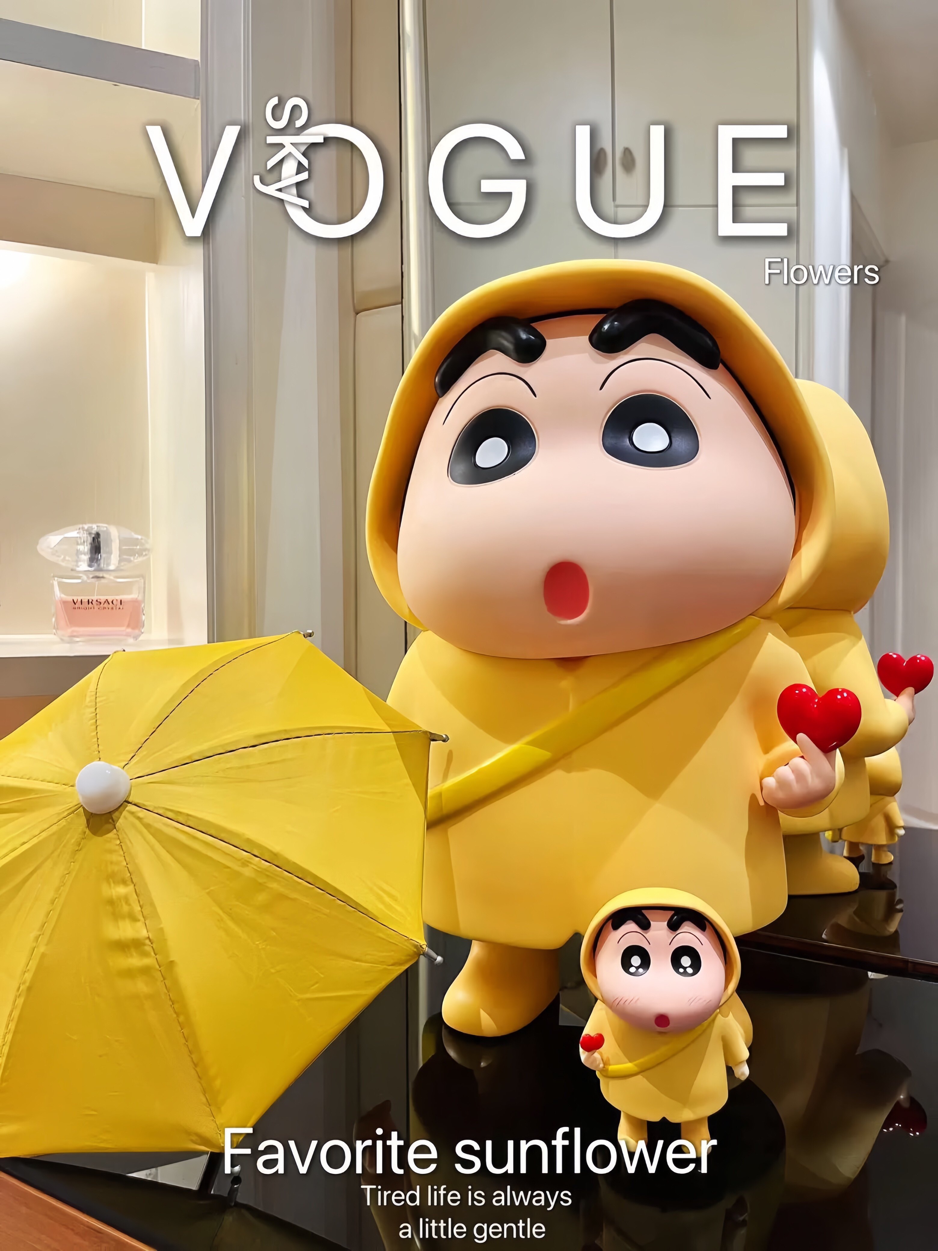 爱心雨衣蜡笔小新手办1比1野原新之助动漫潮玩客厅摆件生日礼物女