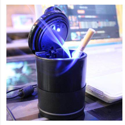 新款直销汽车用4s带灯烟灰缸 创意车内用耐高温烟灰缸 车载LED带