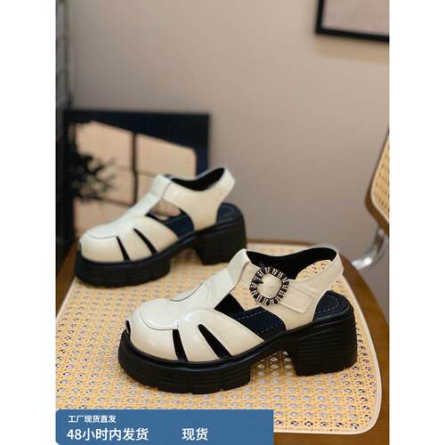 罗马凉鞋女式202夏季新款编织空心透气轻质增厚鞋底一字扣休闲鞋