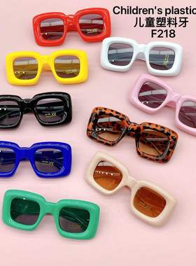 2024新款胖胖框方框时尚个性网红欧美范儿童凹造风格墨镜