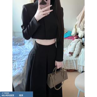 气质穿搭一整套高级感赫本小香风外套半身裙大方得体两件套装25冬