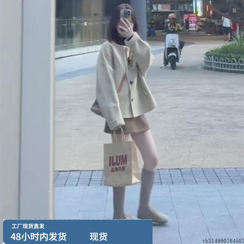 高级感小个子单排扣圆领呢子外套女气质甜美短款秋冬2025新款学生