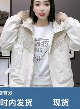 休闲风连帽拼色短外套女春宽松拉链夹克韩版气质减龄时尚百搭上衣