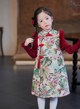 80848女童新年洋气拜年服旗袍背心裙2025冬季新款古风盘扣连衣裙