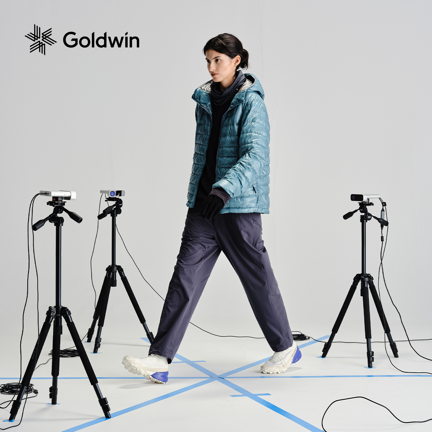 Goldwin户外羽绒外套女款