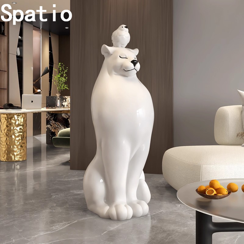 Spatio简约北极熊立式落地摆件